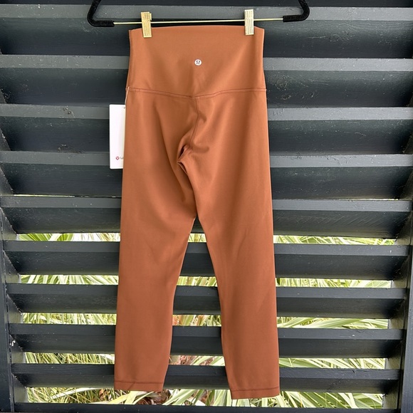 NWT Lululemon Athletica Align Leggings - Picture 4 of 6